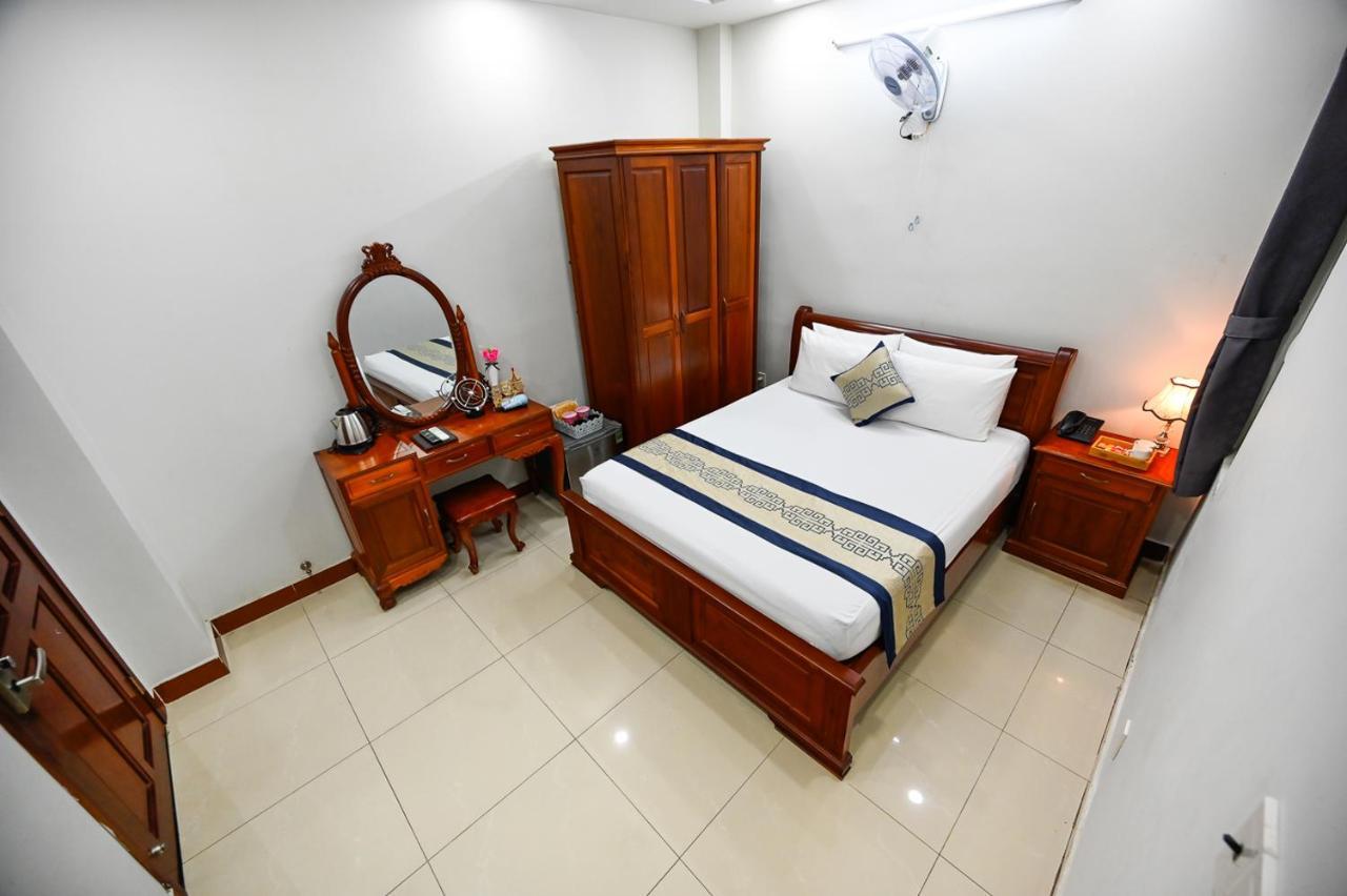 Sky Star Hotel Ho Chi Minh-stad Buitenkant foto