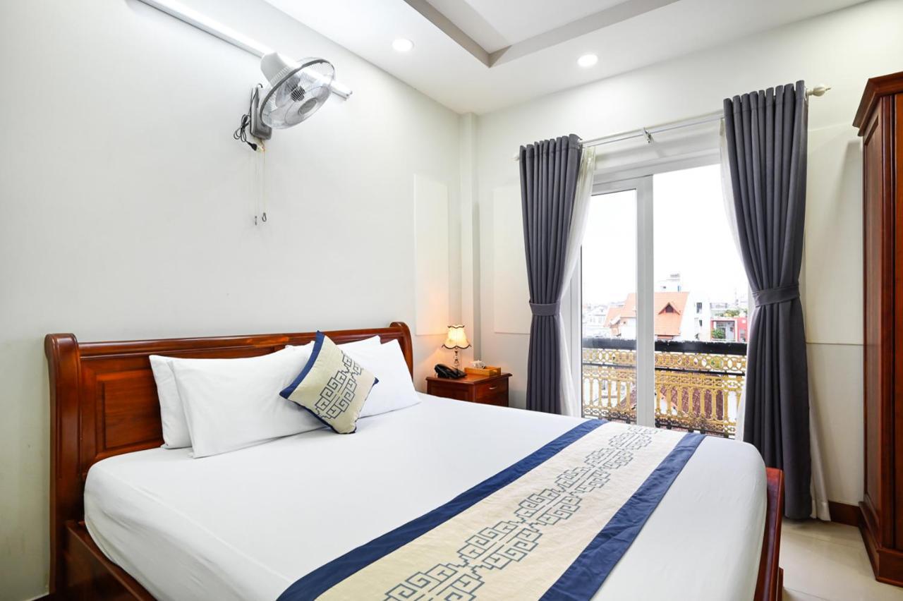 Sky Star Hotel Ho Chi Minh-stad Buitenkant foto